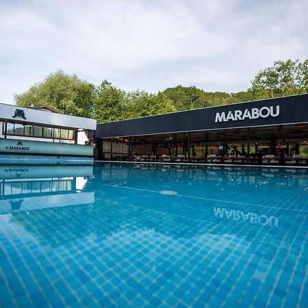 Marabou Resort Брашов Экстерьер фото