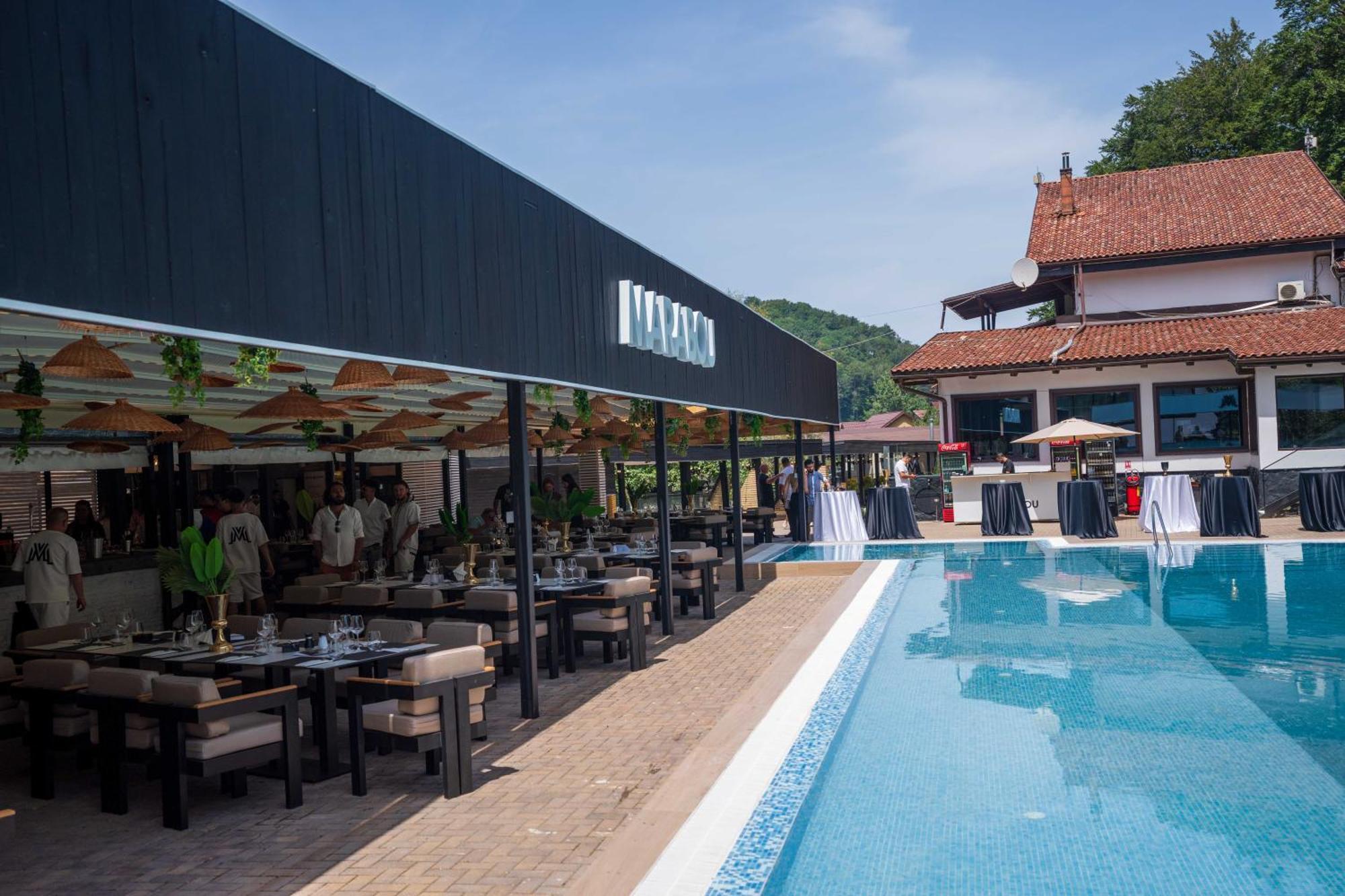 Marabou Resort Брашов Экстерьер фото