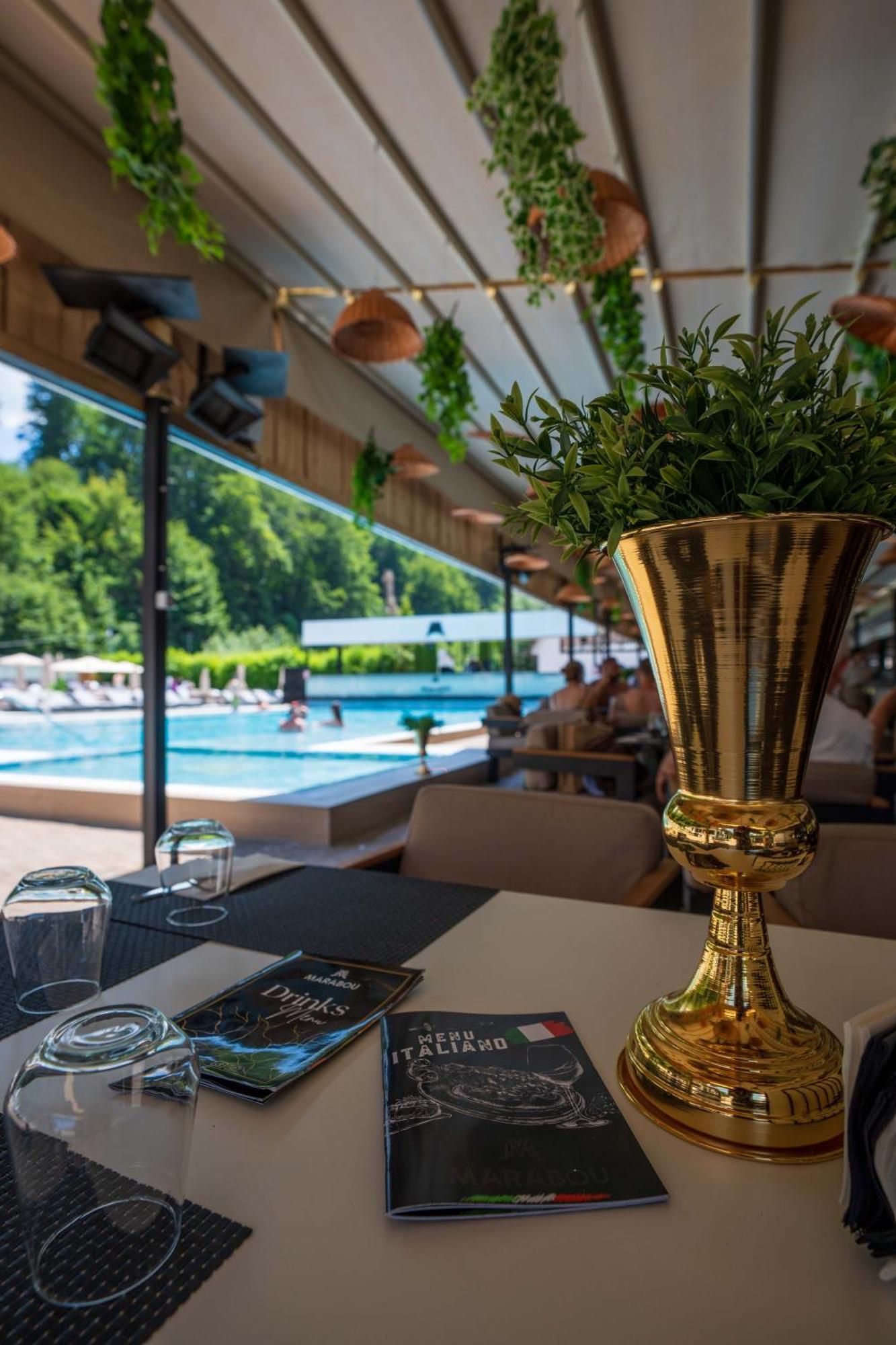 Marabou Resort Брашов Экстерьер фото