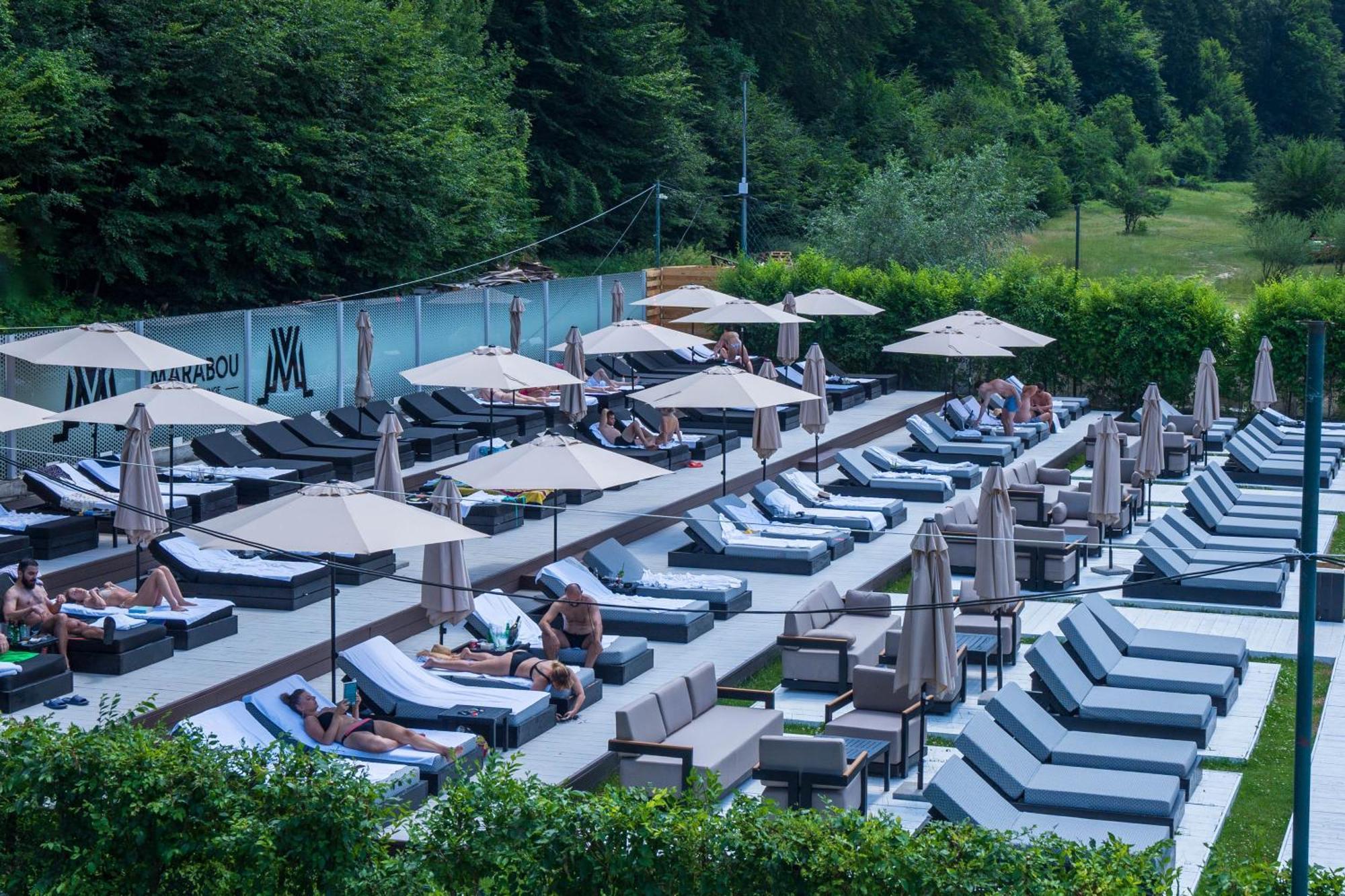 Marabou Resort Брашов Экстерьер фото